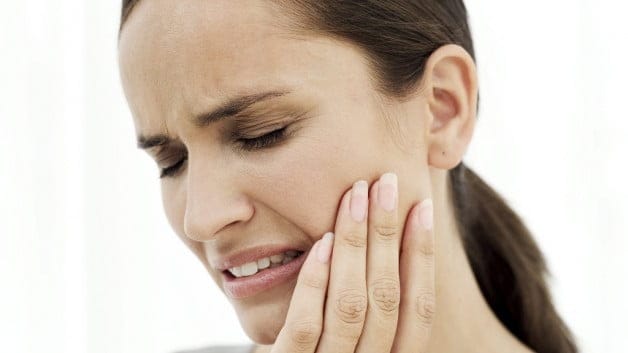Headaches, jaw pain and teeth grinding: are these problems all related to the TMJ?